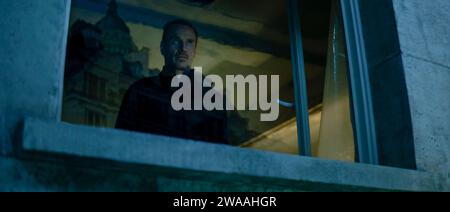 The Killer (2023) von David Fincher mit Michael Fassbender als Attentäter auf der Flucht. Werbung noch ***NUR REDAKTIONELLE VERWENDUNG***. Kredit: BFA/Netflix Stockfoto