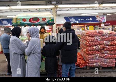 Southall West London, die größte Punjabi-Gemeinde außerhalb Indiens, England, Großbritannien Stockfoto