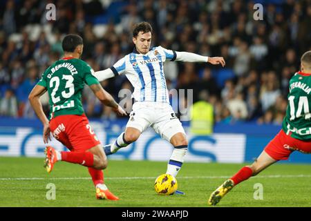 Martin Zubimendi (Sociedad), 2. JANUAR 2024 - Fußball / Fußball : spanisches Spiel "LaLiga EA Sports" zwischen Real Sociedad 1-1 Deportivo Alaves in der reale Arena in San Sebastian, Spanien. (Foto: Mutsu Kawamori/AFLO) Stockfoto