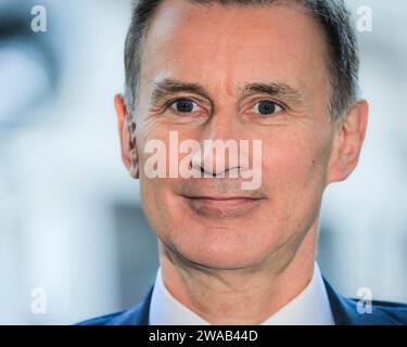 Jeremy Hunt, Finanzminister des Vereinigten Königreichs, Close Up Face Talking Stockfoto