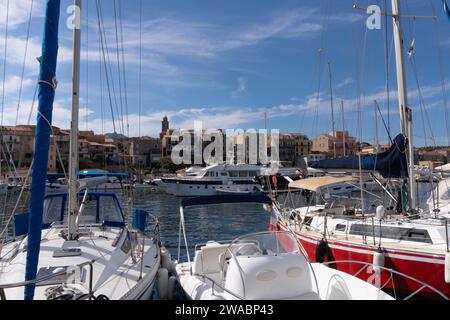 Bild von Propriano, einem Hafen im Südwesten von Korsika. Stockfoto