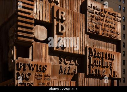 Martin Luther King Jr Educational Complex High School for the Arts an der Westseite von Manhattan NYC Stockfoto