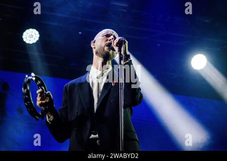 Sivert Høyem von Madrugada tritt im Panathenaic Stadium (Kallimarmaro), Athen/Griechenland auf, September 2022 Stockfoto