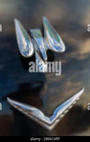 Chrom-Adler auf der Motorhaube, Seligman, Route 66, Arizona Stockfoto