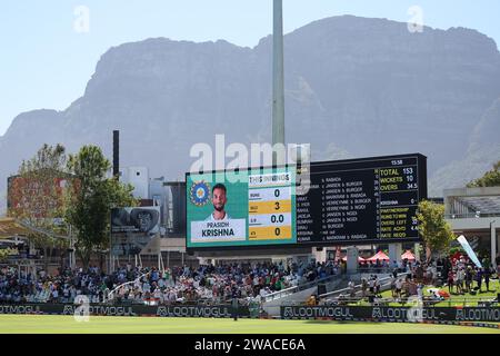 KAPSTADT, SÜDAFRIKA - 03. JANUAR: allgemeine Ansicht der Anzeigetafel, nachdem Indien für das Jahr 153 ausgespielt wurde, wobei die letzten sechs Wickets am ersten Tag des 2. Testspiels zwischen Südafrika und Indien auf dem Newlands Cricket Ground am 3. Januar 2024 in Kapstadt, Südafrika, keine Runs verpassten. Foto: Shaun Roy/Alamy Live News Stockfoto