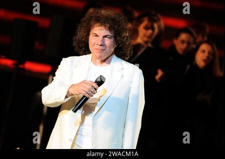 Verona Italien 2009-05-30: Riccardo Cocciante, italienischer Sänger, Live-Konzert in der Arena Stockfoto