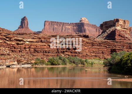 Flussfahrt auf dem Green River im Canyonlands National Park, Utah. Stockfoto