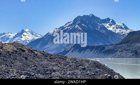 Eisberge auf der Oberfläche des Tasman Lake im Mt Cook National [Park Stockfoto