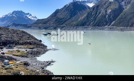 Eisberge auf der Oberfläche des Tasman Lake im Mt Cook National [Park Stockfoto