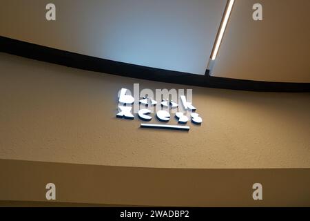 KUALA LUMPUR, MALAYSIA - 27. MAI 2023: BookXcess-Schild, wie im Einkaufszentrum LaLaport Bukit Bintang City Centre zu sehen. Stockfoto