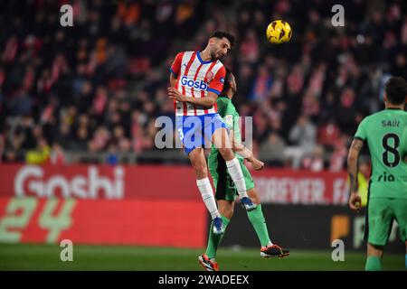 Girona, Esp. Januar 2024. GIRONA FC-ATLÉTICO DE MADRID 03. Januar 2024 Iván Martín (23) des Girona FC während des Spiels zwischen Girona FC und AT. De Madrid entsprechend dem neunzehnten Tag der La Liga EA Sports im Stadtstadion Montilivi in Girona, Spanien. Quelle: Rosdemora/Alamy Live News Stockfoto