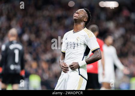 Madrid, Spanien. Januar 2024. Vinicius Junior von Real Madrid reagiert während der LALIGA EA SPORT zwischen Real Madrid und Mallorca im Santiago Bernabéu Stadion. Endergebnis: Real Madrid 1:0 Mallorca. Quelle: SOPA Images Limited/Alamy Live News Stockfoto