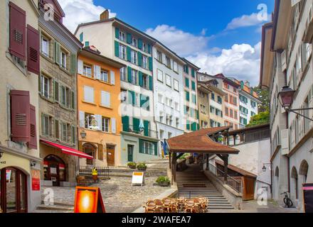 Berühmte Straße und Marché Treppen in Lausanne, Schweiz. Stockfoto