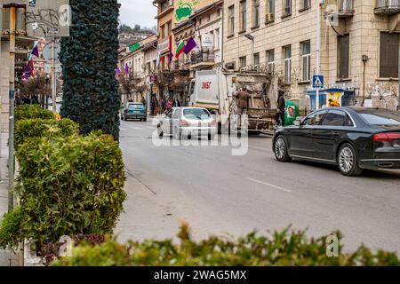 Stadt Veliko Tarnovo, Bulgarien - 24. März 2017. Traditionelle bulgarische Architektur in der alten mittelalterlichen Stadt, Veliko Tarnovo, Bulgarien Stockfoto