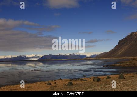 Blick auf die Südostküste Islands in der Region Austurland Stockfoto