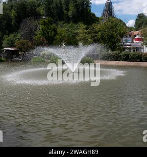 Pigeon Forge, Tennessee, Usa 16. August 2023 Dollywood: Brunnen. Stockfoto