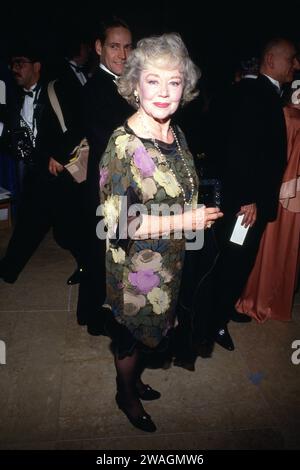 Glynis Johns ist gestorben. Glynis Johns Januar 1991 Copyright: XRalphxDominguez/MediaPunchx Stockfoto