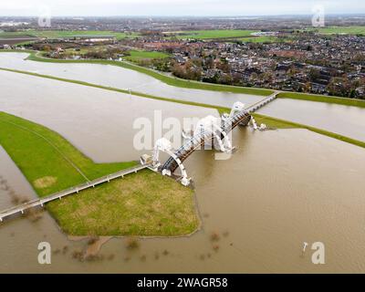 Stuw Driel, das Wehr am Rhein bei Doorwerth, Holland Stockfoto