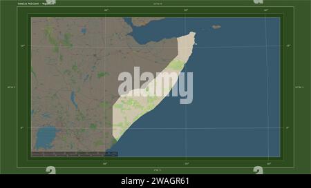 Somalia Festland hervorgehoben auf einer topografischen Karte im OSM-Deutschland-Stil mit Landeshauptstadt, kartographischem Raster, Entfernungsskala und Karte b Stockfoto