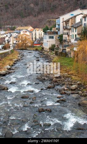 Die Kurstadt Ax-les-Thermes in Ariège, Frankreich Stockfoto