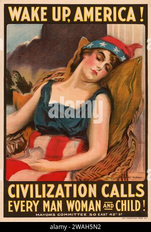 Vintage „Wake Up, America!“ Propagandaplakat mit einer Frau in patriotischen Farben, symbolisiert einen Aufruf zum Handeln für die Bürger. Stockfoto