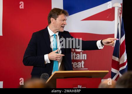 London, Großbritannien. Januar 2024. Richard Tice, Vorsitzender der Reform UK, spricht während einer Pressekonferenz, um die Pläne seiner Partei vor den Parlamentswahlen in London darzulegen. Die Reform hat ihren Stellenwert in den Meinungsumfragen auf 10 % erhöht, was die Sitze der Konservativen und Parlamentsabgeordneten im ganzen Land vor eine ernsthafte Herausforderung stellt. (Foto: Tejas Sandhu/SOPA Images/SIPA USA) Credit: SIPA USA/Alamy Live News Stockfoto