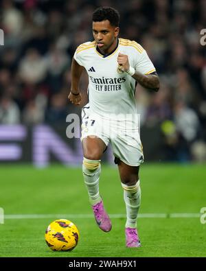 Madrid, Spanien. Januar 2024. Rodrigo geht von Real Madrid CF während des La-Liga-Spiels zwischen Real Madrid und RCD Mallorca, das am 3. Januar 2024 im Santiago Bernabeu Stadion in Madrid ausgetragen wurde. (Foto: Cesar Cebolla/PRESSINPHOTO) Credit: PRESSINPHOTO SPORTS AGENCY/Alamy Live News Stockfoto