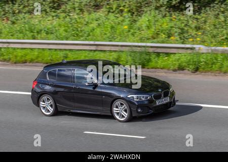 2016 Schwarz BMW 118I M Sport 118I 1,5 Start/Stopp Fahrzeug Heckklappe Benzinmotor 1499 ccm Stockfoto