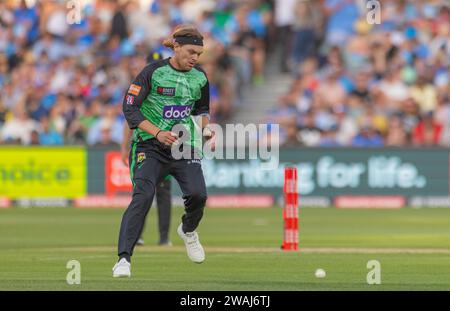 Adelaide, Australien. 31. Dezember 2023. Corey Rocchiccioli kämpfte für Melbourne während des Men’s Big Bash League Spiels zwischen Adelaide Strikers und Mel Stockfoto