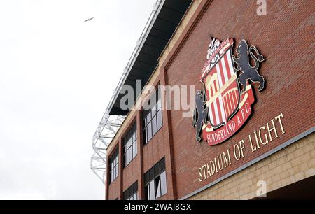 Aktenfoto vom 26.04.2022 vom Stadium of Light, Heimstadion von Sunderland. Die rothaarigen Sunderland-Häuptlinge entschuldigten sich für einen „schweren Urteilsfehler“, nachdem eine Bar im Stadium of Light vor dem FA Cup Derby am Samstag in den Farben der Erzrivalen Newcastle dekoriert wurde. Ausgabedatum: Freitag, 5. Januar 2024. Stockfoto