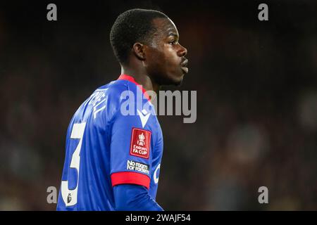 Kristall Palace's Tyrick Mitchell in Aktion während des Spiels der 3. Runde des Crystal Palace FC gegen Everton FC Emirates FA Cup im Selhurst Park Stadium, London, England, Großbritannien am 4. Januar 2024 Stockfoto