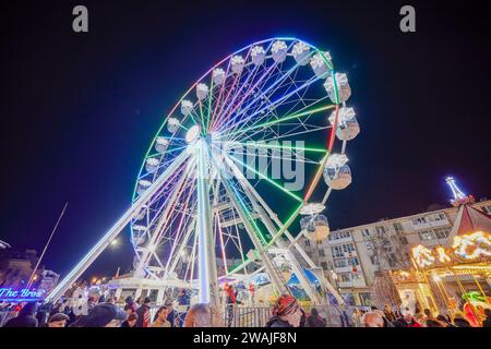 Craiova Rumänien 02. Januar 2024. Bilder von der Weihnachtsmesse in der Stadt Craiova Rumänien, die als zweitschönste in Europa gilt. Stockfoto