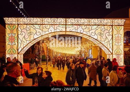 Craiova Rumänien 02. Januar 2024. Bilder von der Weihnachtsmesse in der Stadt Craiova Rumänien, die als zweitschönste in Europa gilt. Stockfoto