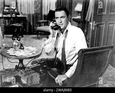 GREGORY PECK in THE MAN IN THE GREY FLANELL SUIT 1956 Regisseur / Drehbuch NUNNALLY JOHNSON Roman Sloan Wilson Musik Bernard Herrmann Produzent Darryl F. Zanuck Twentieth Century Fox Stockfoto