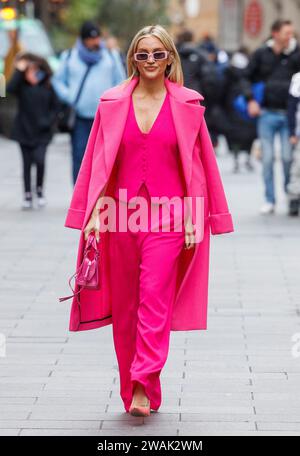 London, Großbritannien. Januar 2024. Ashley Roberts verlässt Global Radio, nachdem sie ihre Show Heart Breakfast Radio präsentiert hat. Quelle: Mark Thomas/Alamy Live News Stockfoto