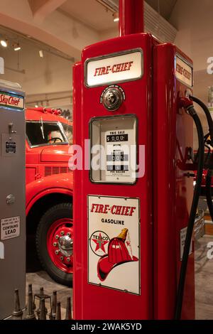 Texaco Fire Chief Benzinpumpen, ca. 1940, im Henry Ford Museum of American Innovation, Dearborn Michigan USA Stockfoto