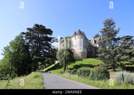 Das Château de Fayrac am Ufer der Dordogne an der Touristenroute zwischen dem Château de Castelnaud und dem Château de Les Milandes. Archi Stockfoto