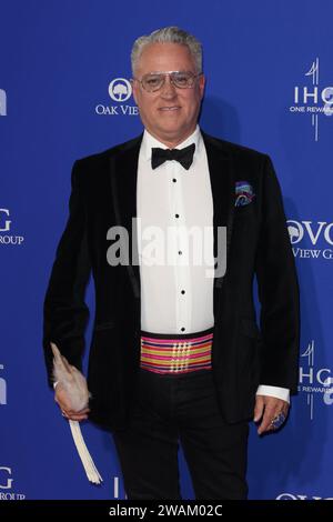 Chad Renfronimmt am 4. Januar 2024 in Palm Springs, Kalifornien, die 35. Jährlichen Palm Springs International Film Awards im Palm Springs Convention Center wahr. Foto: Crash/imageSPACE/SIPA USA Credit: SIPA USA/Alamy Live News Stockfoto