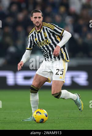 Turin, Italien. Januar 2024. Adrien Rabiot von Juventus während des Coppa Italia Spiels im Allianz Stadium in Turin. Der Bildnachweis sollte lauten: Jonathan Moscrop/Sportimage Credit: Sportimage Ltd/Alamy Live News Stockfoto