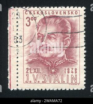 TSCHECHOSLOWAKEI - UM 1949: Briefmarke gedruckt von der Tschechoslowakei, zeigt Joseph V. Stalin, um 1949 Stockfoto