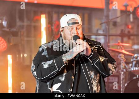 Jelly Roll tritt am 31. Dezember 2023 während der Neujahrsfeier 2024 auf dem Times Square in New York auf. Stockfoto