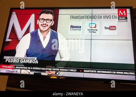 Merida Mexico, Centro Historico Central Historico Central Historico, TV Kabel tv Monitor Bildschirm, Nachrichten Moderator Anker Pedro Gamboa, Mann Männer männlich, Erwachsene, mexikanische H Stockfoto