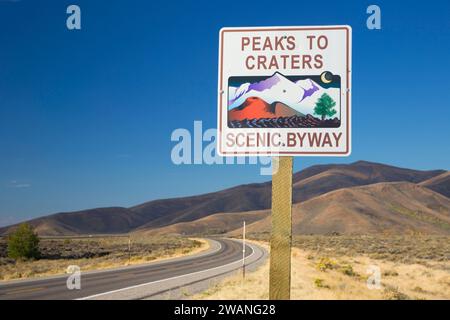 Peaks zu Krater Scenic Byway unterzeichnen, Krater des Mondes National Preserve, Spitzen zu Krater Scenic Byway, Idaho Stockfoto