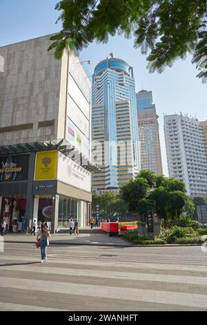 SHENZHEN, CHINA - 21. NOVEMBER 2019: Shenzhen Stadtlandschaft tagsüber. Stockfoto