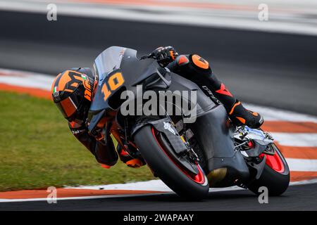 Der italienische MotoGP-Fahrer Luca Marini trainierte zum ersten Mal mit dem Repsol Honda Team HRC auf dem Valencia Circuit. Stockfoto