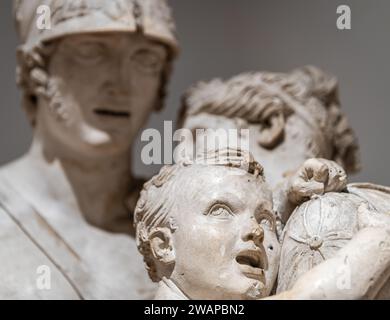 Gipsstatue: Hector und Andromache des Künstlers Giuseppe de Fabris - Stadtmuseum von Bassano del Grappa, Veneto, Italien, 16. Dezember 2023 Stockfoto