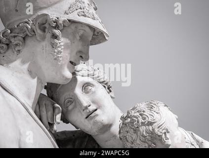 Gipsstatue: Hector und Andromache des Künstlers Giuseppe de Fabris - Stadtmuseum von Bassano del Grappa, Veneto, Italien, 16. Dezember 2023 Stockfoto