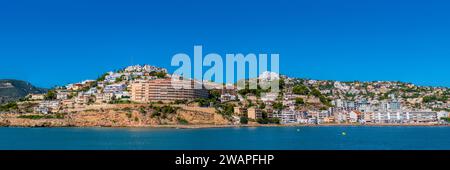 Panorama Peniscola Spanien Blick auf Cerromar und Südstrand Castellon Costa del Azahar Stockfoto