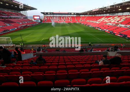 Stoke auf Trent, Großbritannien. Januar 2024. Innenansicht des Stadions vor dem Emirates FA Cup Third Round Match Stoke City gegen Brighton und Hove Albion im Bet365 Stadium, Stoke-on-Trent, Großbritannien, 6. Januar 2024 (Foto: Conor Molloy/News Images) Credit: News Images LTD/Alamy Live News Stockfoto