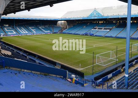 Sheffield, Großbritannien. Januar 2024. Ein allgemeiner Überblick über den Boden vor dem Spiel der dritten Runde des Emirates FA Cup Sheffield Wednesday gegen Cardiff City in Hillsborough, Sheffield, Großbritannien, 6. Januar 2024 (Foto: Craig Cresswell/News Images) in Sheffield, Großbritannien am 2024. (Foto: Craig Cresswell/News Images/SIPA USA) Credit: SIPA USA/Alamy Live News Stockfoto